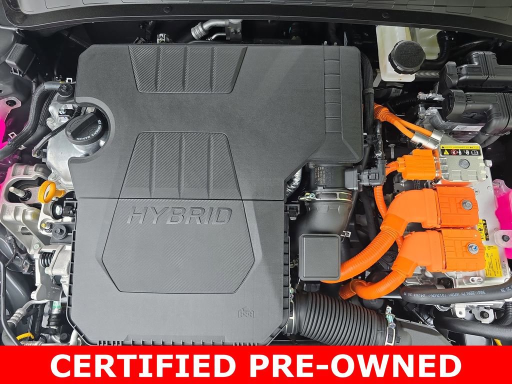 Certified 2025 Hyundai Elantra SEL image 31