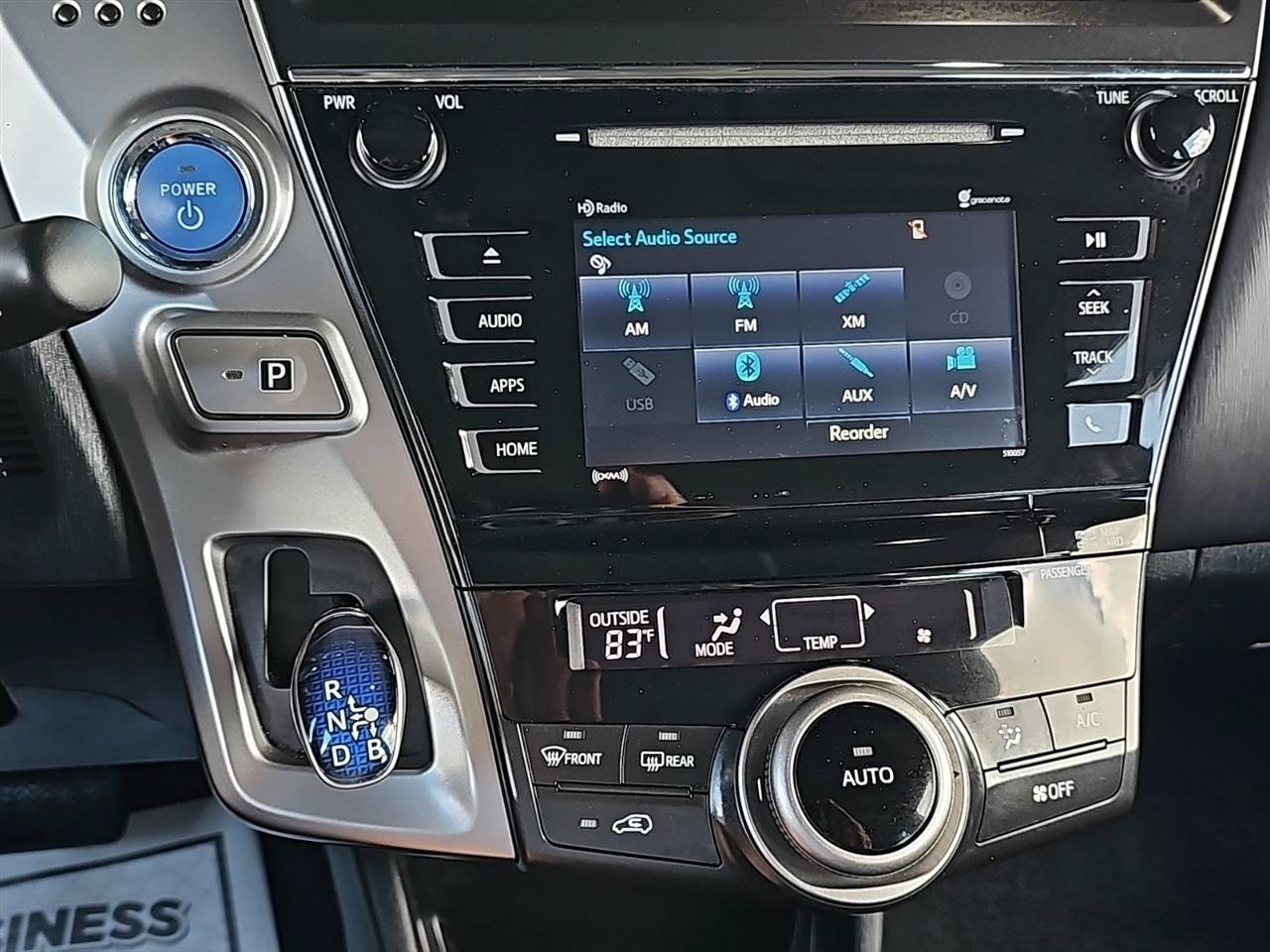 Used 2016 Toyota Prius V Three FWD image 9