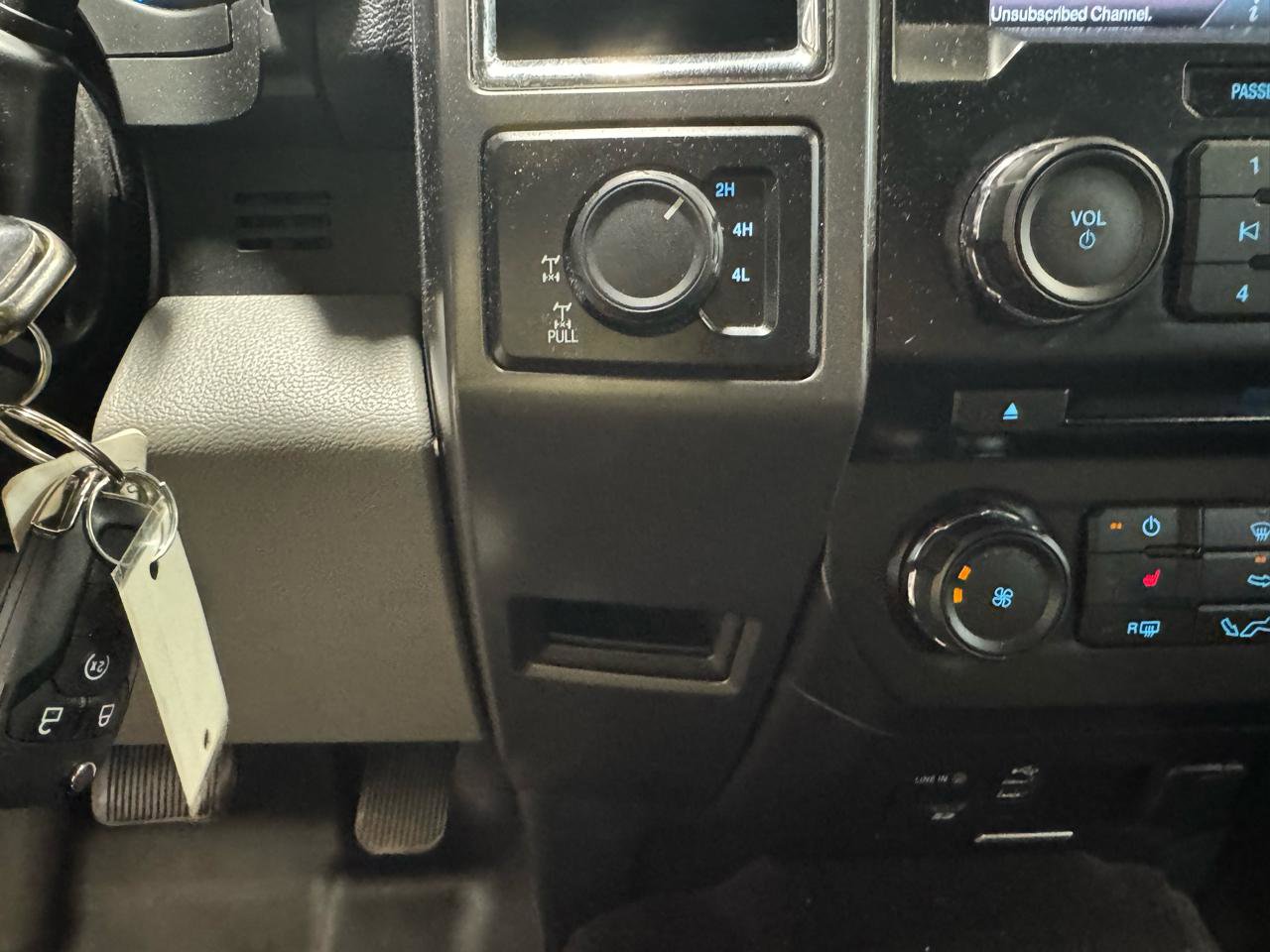 Used 2015 Ford F150 XLT w/ Equipment Group 302A Luxury AWD/4WD image 24