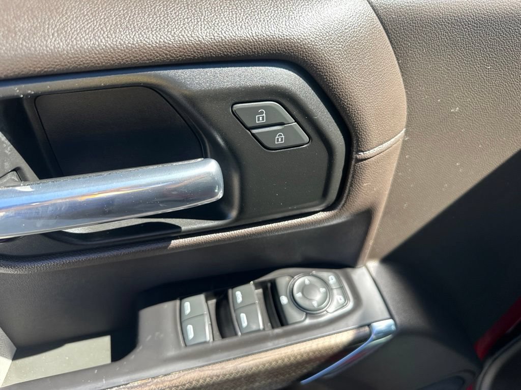 Certified 2019 Chevrolet Silverado 1500 LT Trail Boss AWD/4WD image 19