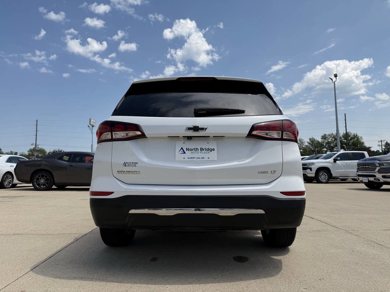 Used 2024 Chevrolet Equinox LT image 28