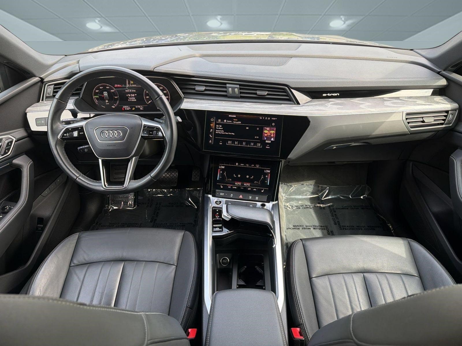 Used 2024 Audi Q8 e-tron Premium AWD/4WD image 15