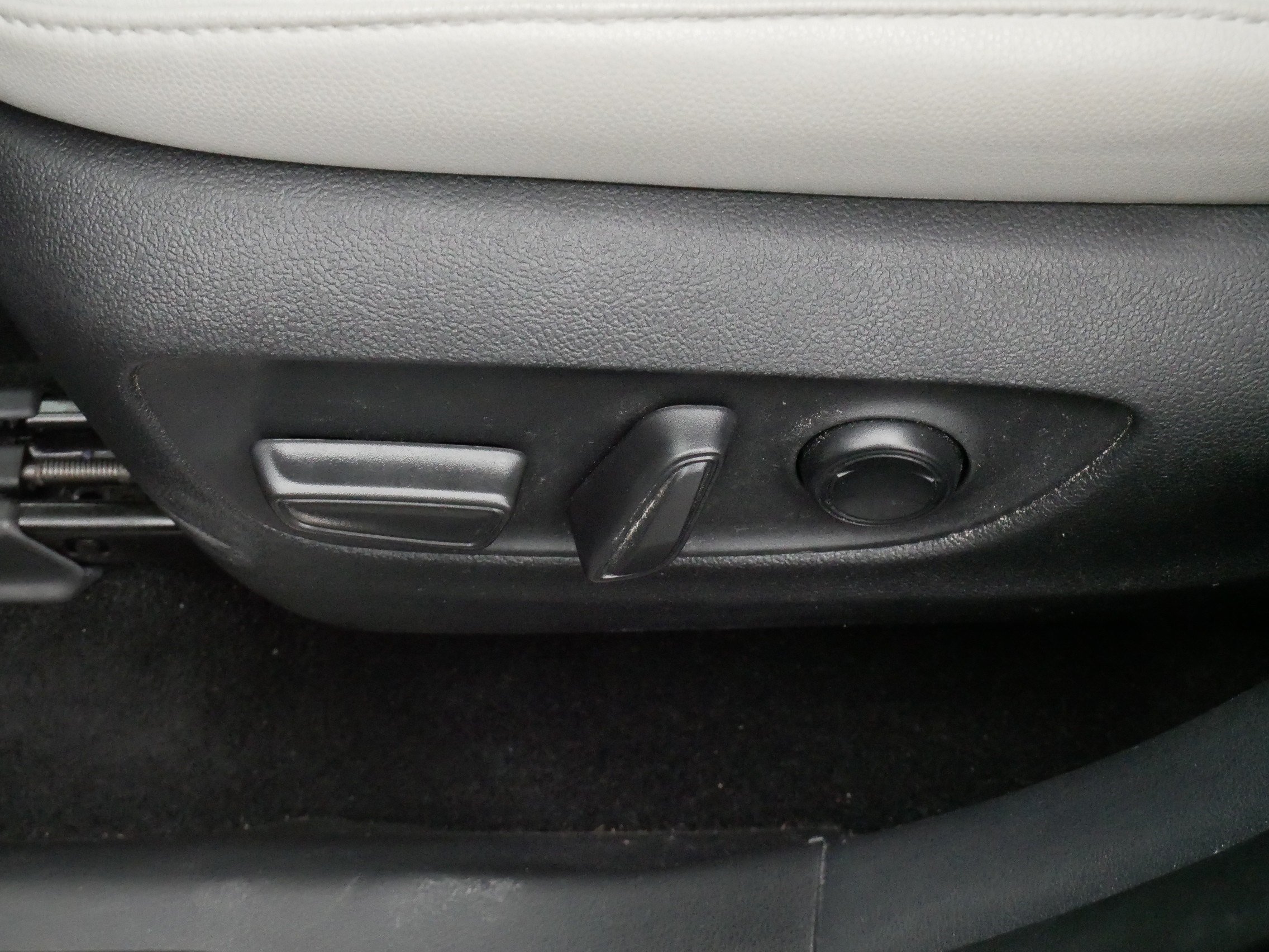 Certified 2025 Toyota Grand Highlander AWD image 20