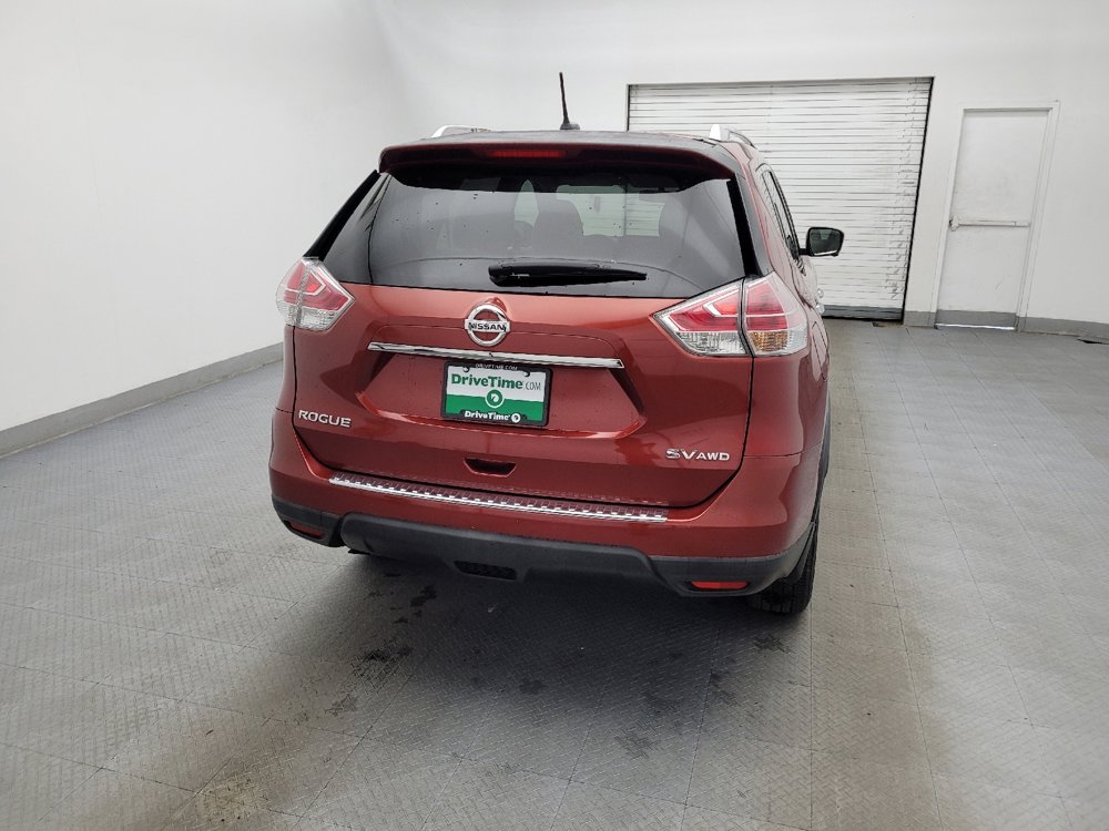 Used 2016 Nissan Rogue SV w/ SV Premium Package image 7