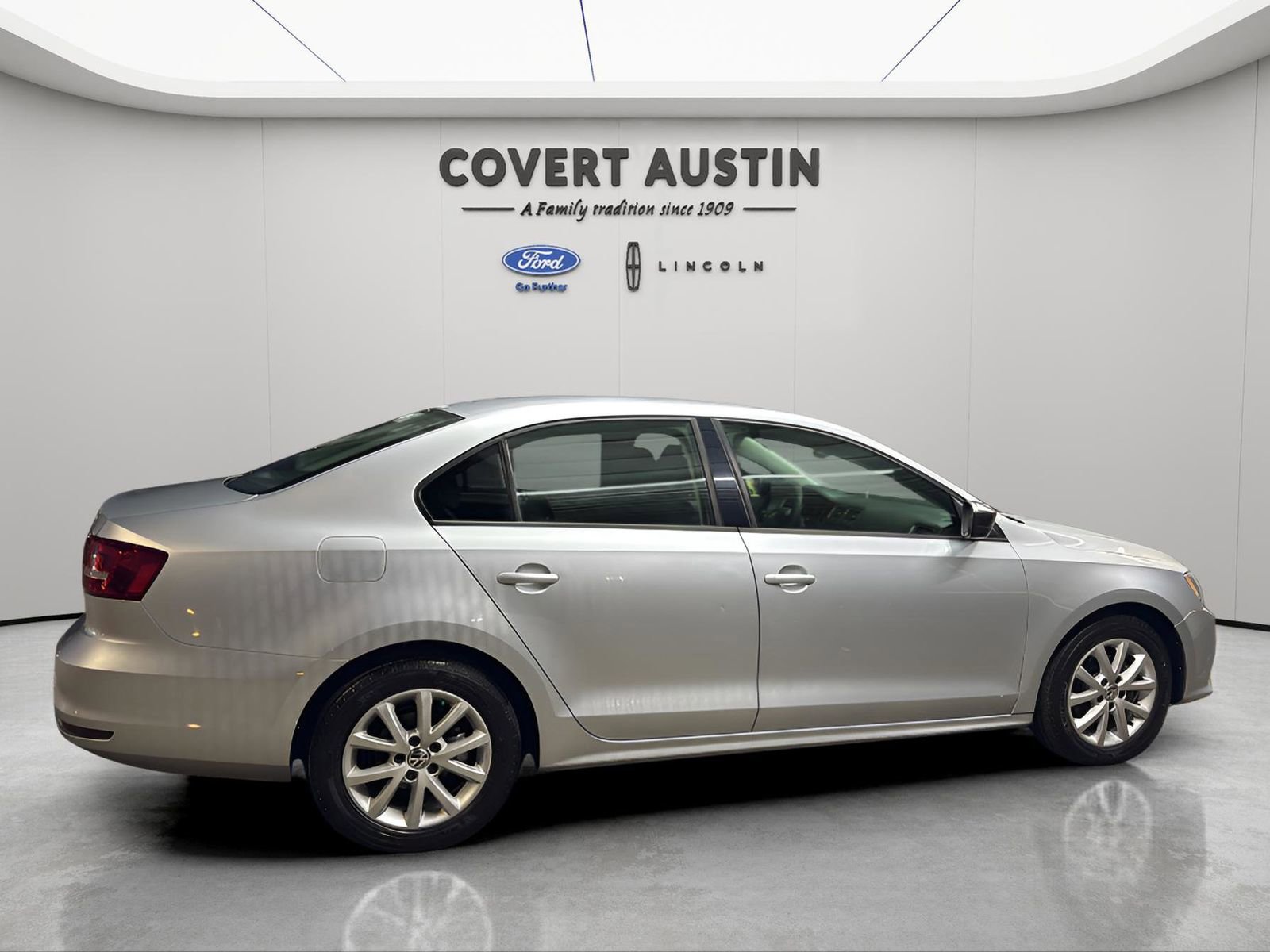 Used 2015 Volkswagen Jetta SE image 6