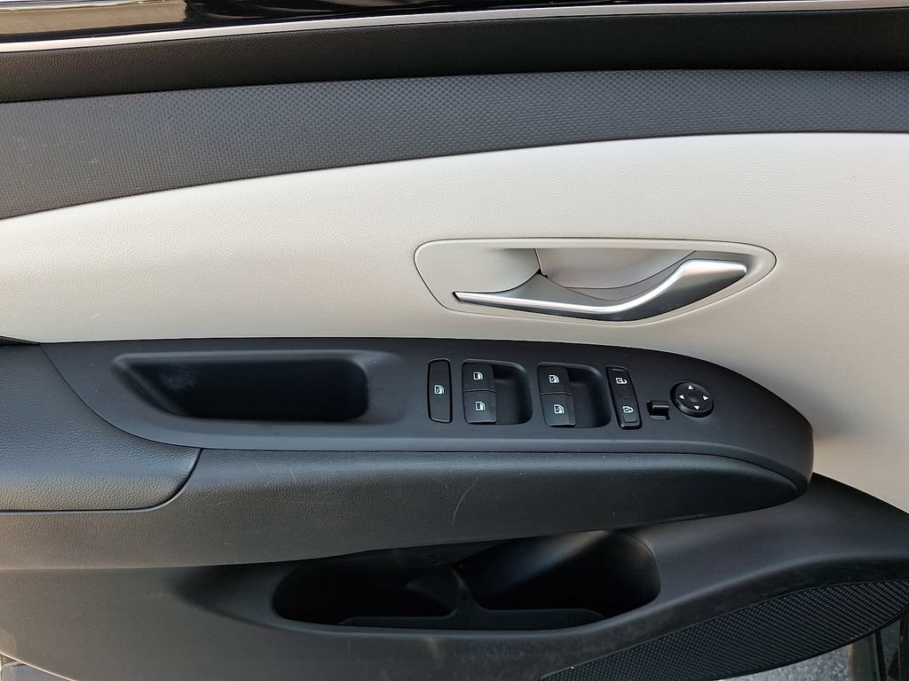 Used 2023 Hyundai Tucson SEL AWD/4WD image 14