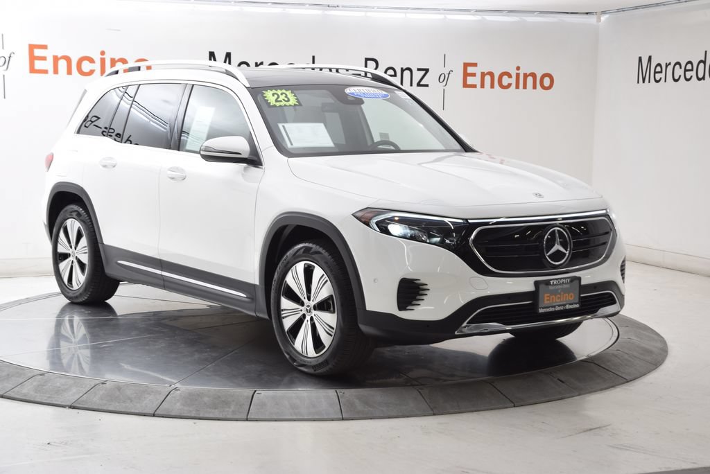 Certified 2023 Mercedes-Benz EQB 300 4MATIC w/ Exclusive Package image 8