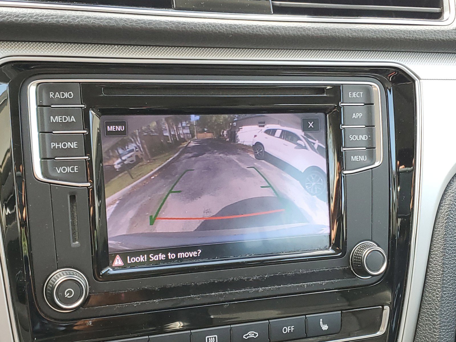 Used 2019 Volkswagen Passat 2.0T Wolfsburg image 26