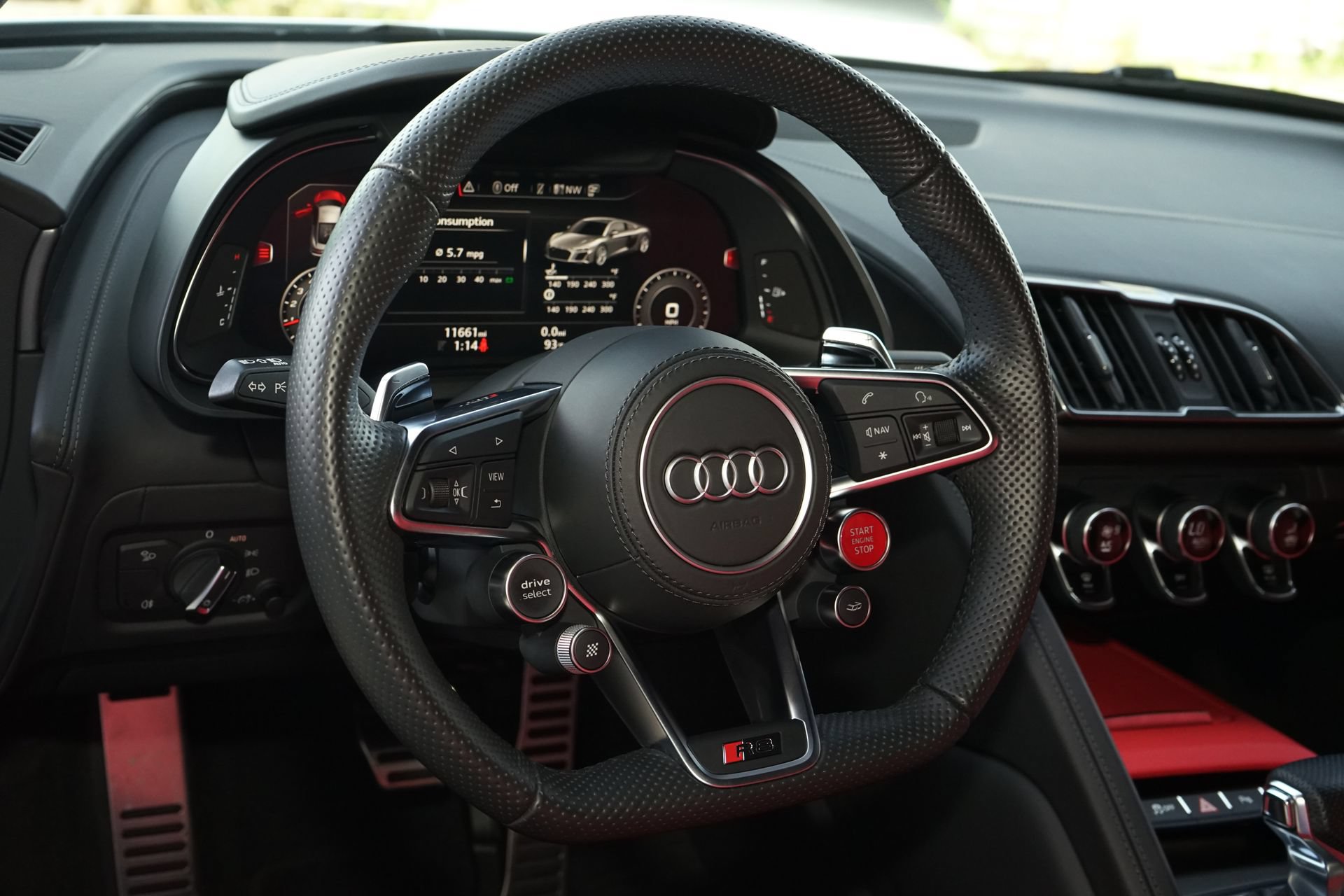 Used 2022 Audi R8 V10 performance RWD image 13