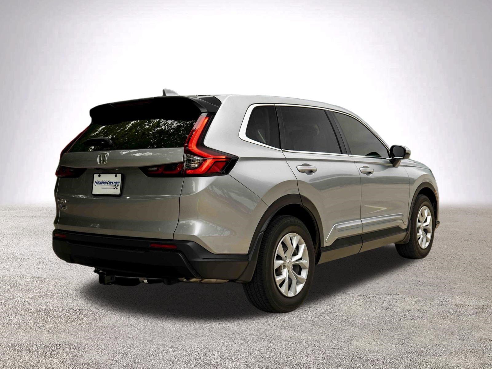 Used 2023 Honda CR-V LX image 9
