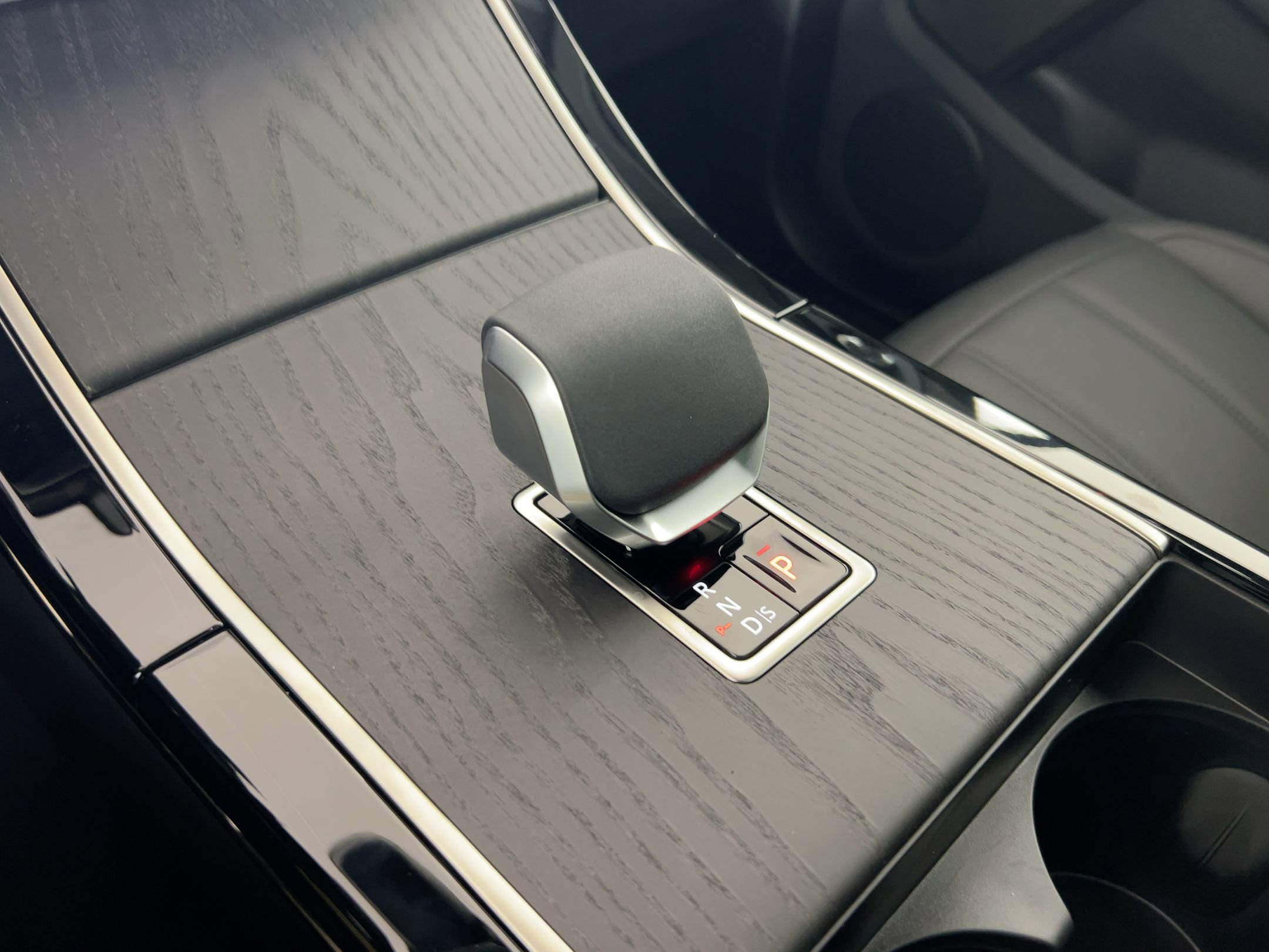 New 2026 Land Rover Range Rover Evoque S image 24