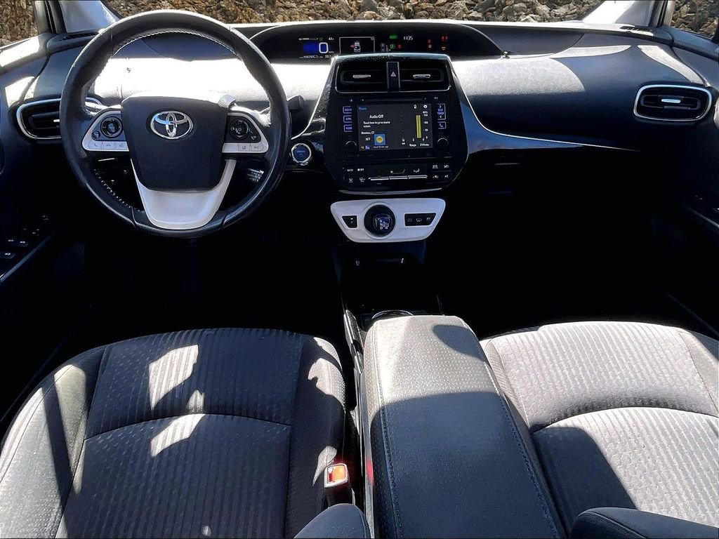 Used 2017 Toyota Prius Prime Plus image 14