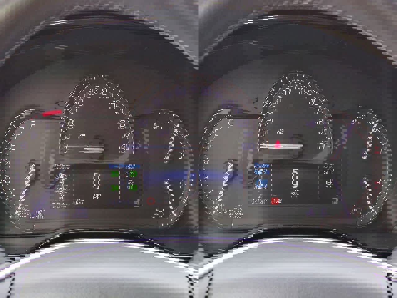 Used 2018 Cadillac XT5 Luxury w/ Driver Awareness Package image 34