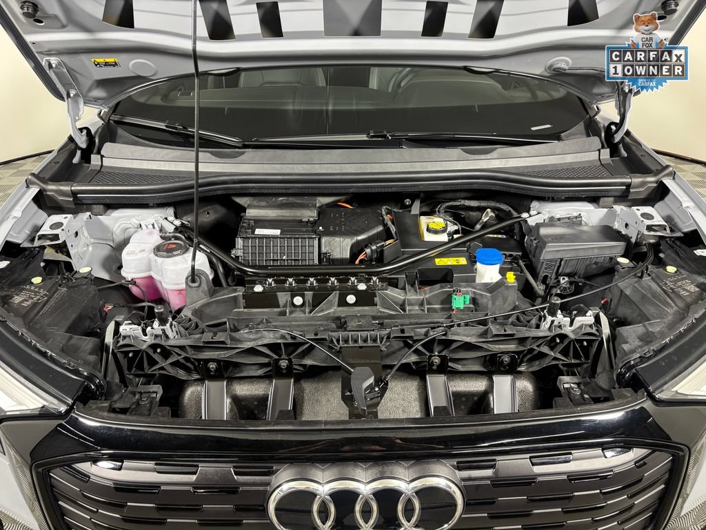 Used 2025 Audi Q4 e-tron Premium Plus w/ Premium Plus AWD/4WD image 26