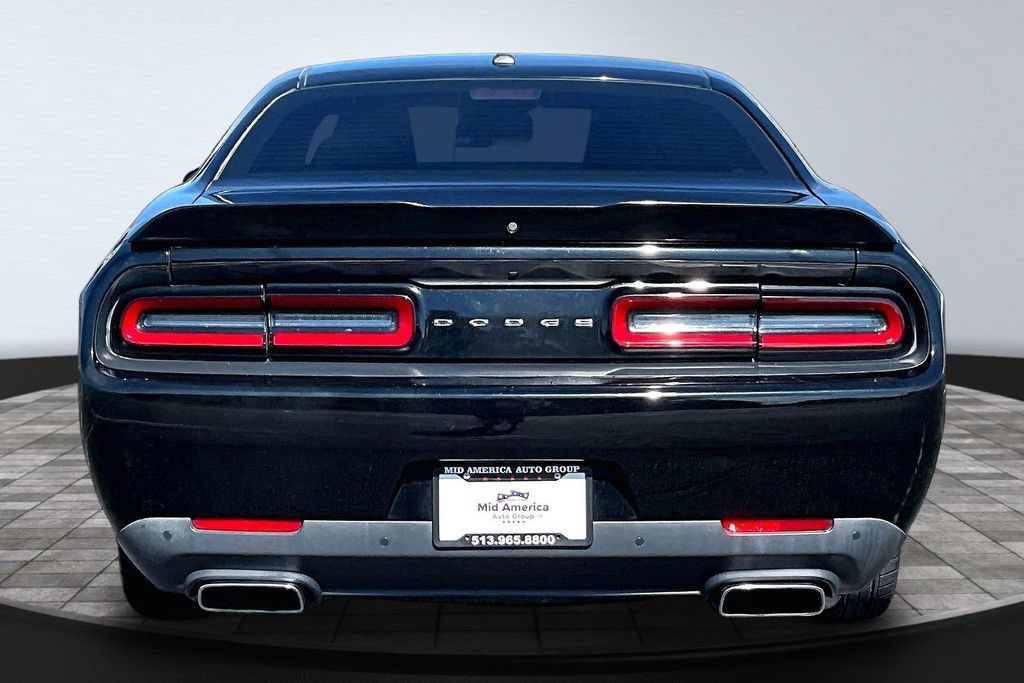 Used 2015 Dodge Challenger R/T w/ Quick Order Package 22B R/T RWD image 4