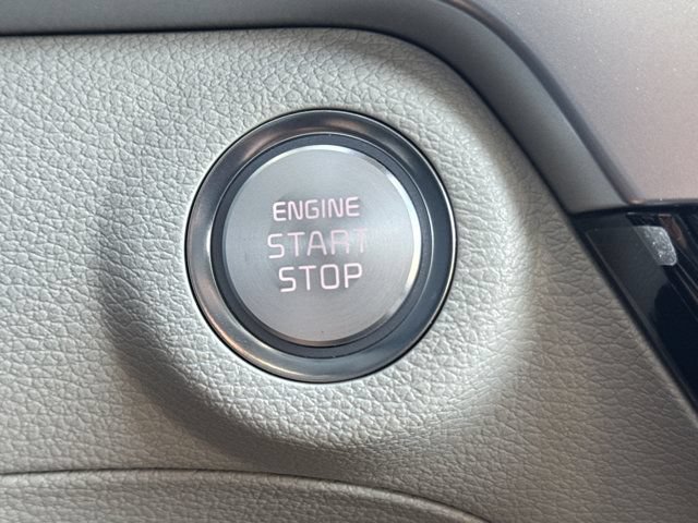 Used 2025 Kia Telluride EX FWD image 32
