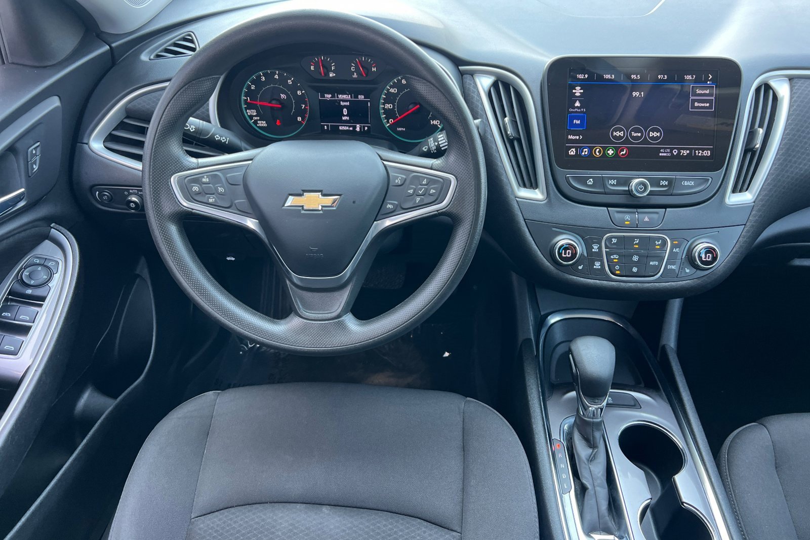 Used 2022 Chevrolet Malibu LT image 14