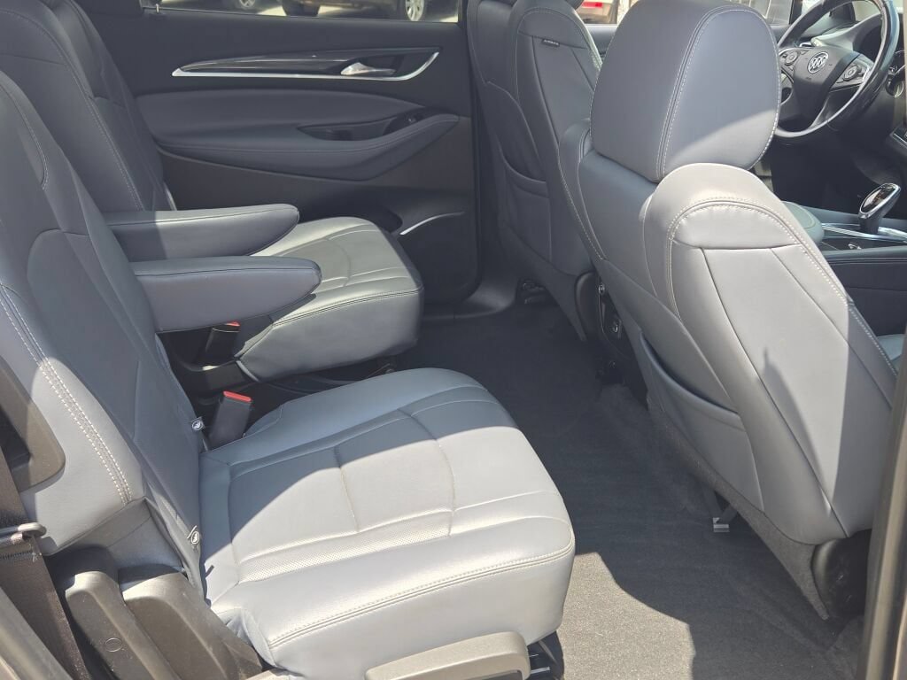Used 2019 Buick Enclave Essence w/ Trailering Package, 5000 lbs. AWD/4WD image 8