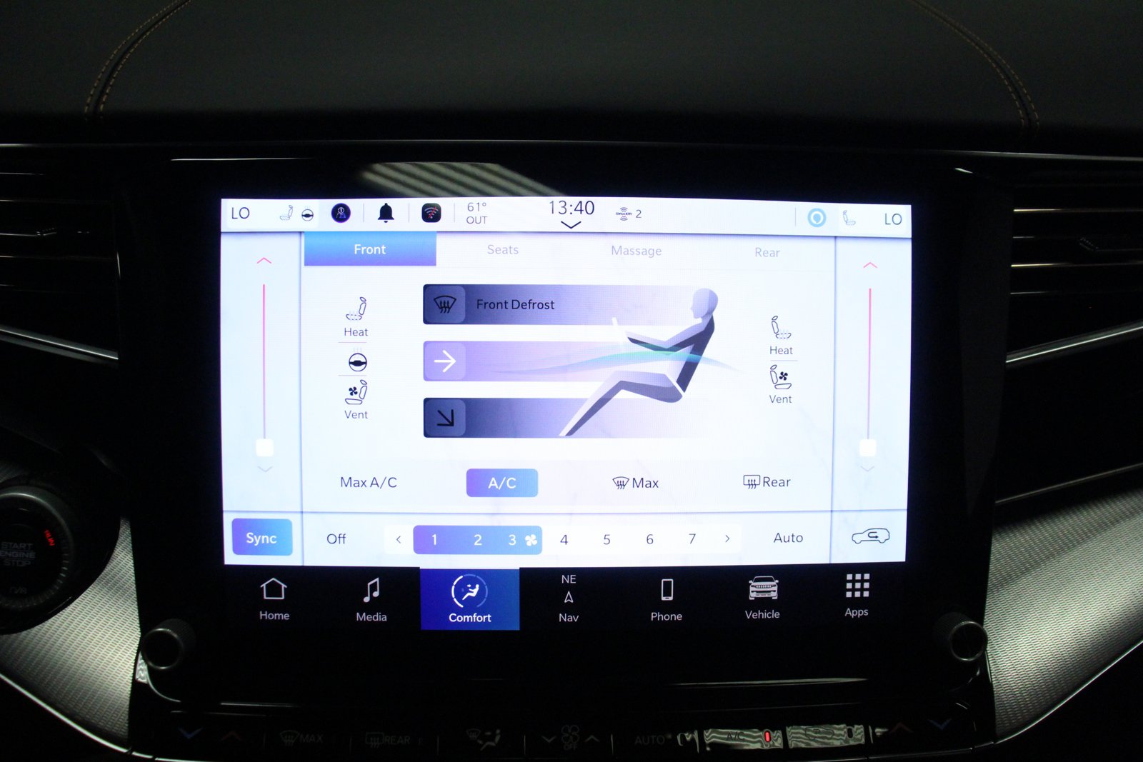 New 2023 Jeep Grand Wagoneer Series III AWD/4WD image 25
