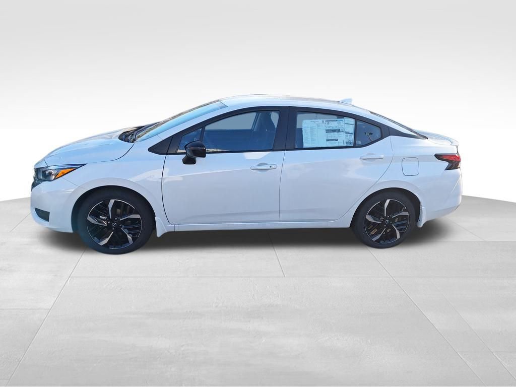 New 2025 Nissan Versa SR w/ Trunk Package image 2