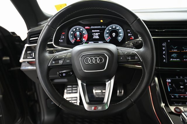 Used 2022 Audi SQ8 Prestige w/ Prestige Package image 4