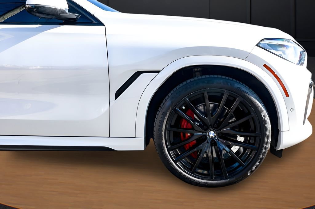 Used 2023 BMW X6 xDrive40i w/ M Sport Package image 14