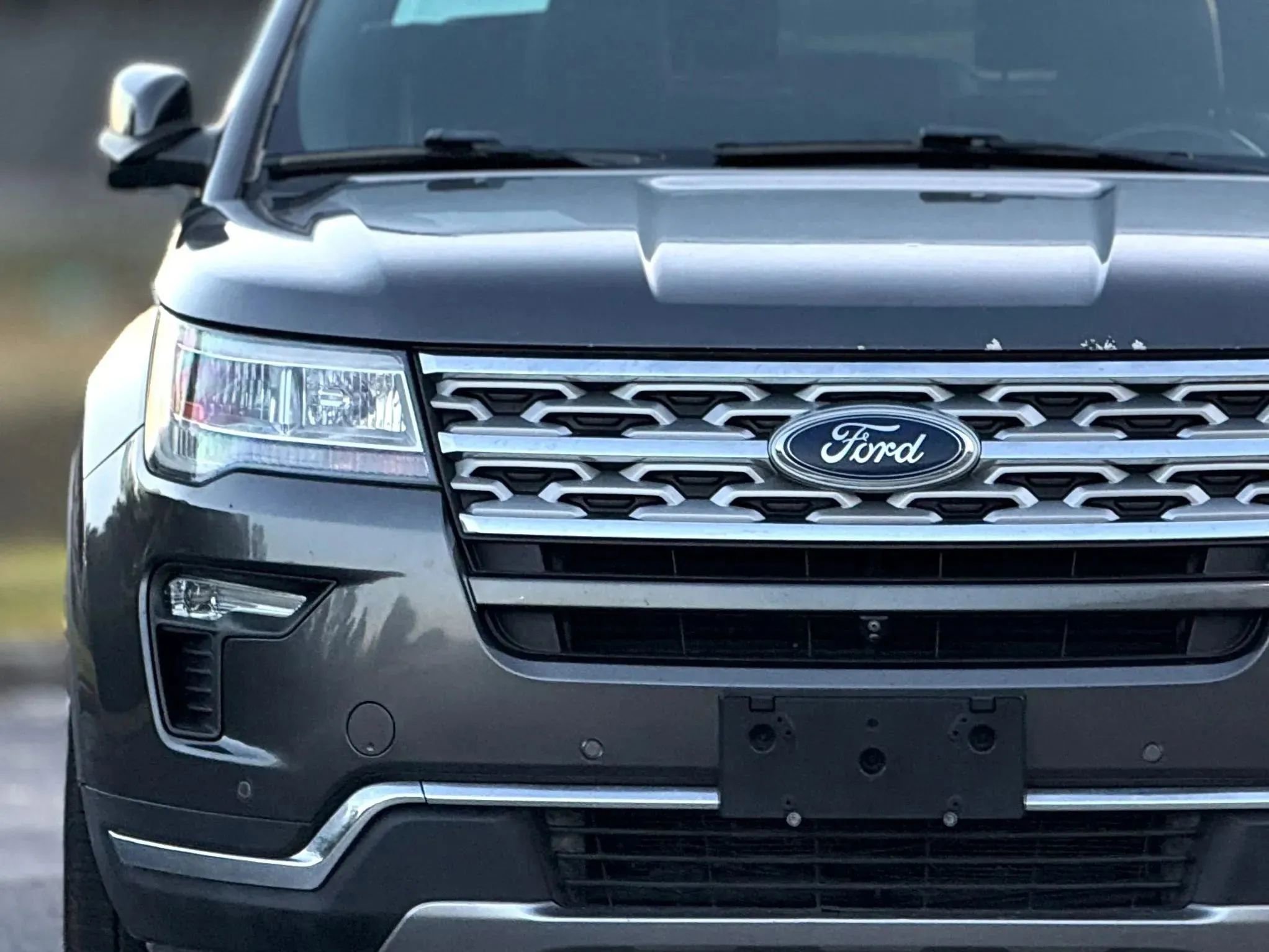 Used 2018 Ford Explorer Limited image 10