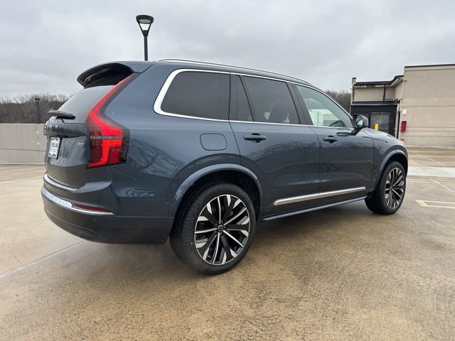 New 2026 Volvo XC90 B5 Plus w/ Protection Package Premier image 7