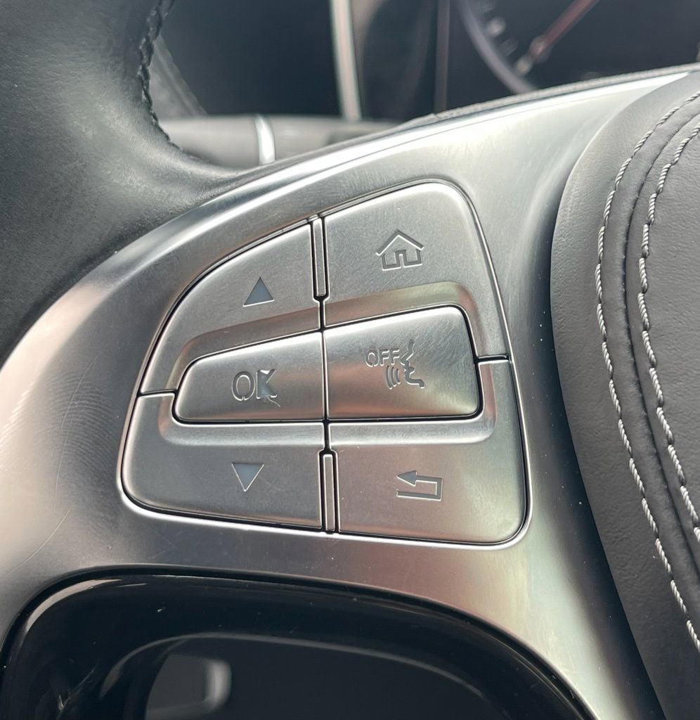 Used 2015 Mercedes-Benz S 550 Sedan image 25