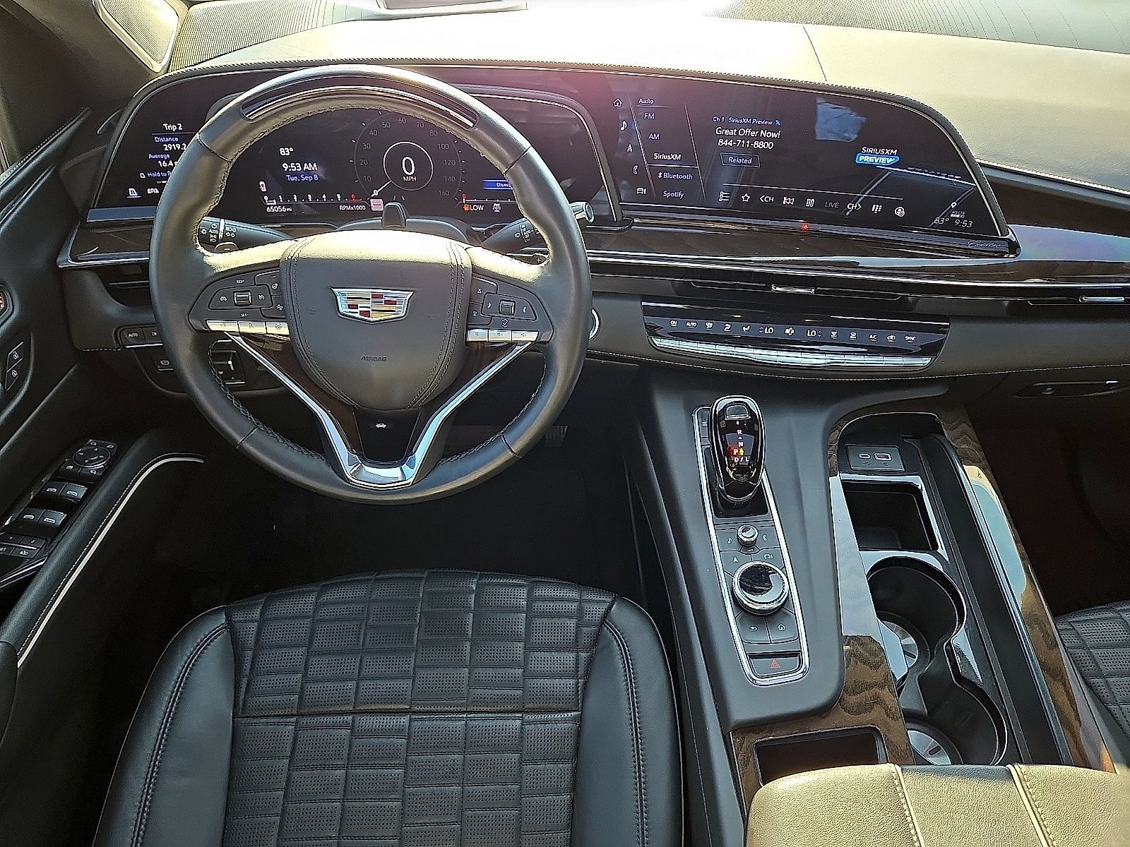 Used 2024 Cadillac Escalade Sport Platinum w/ LPO, ONYX Package AWD/4WD image 20
