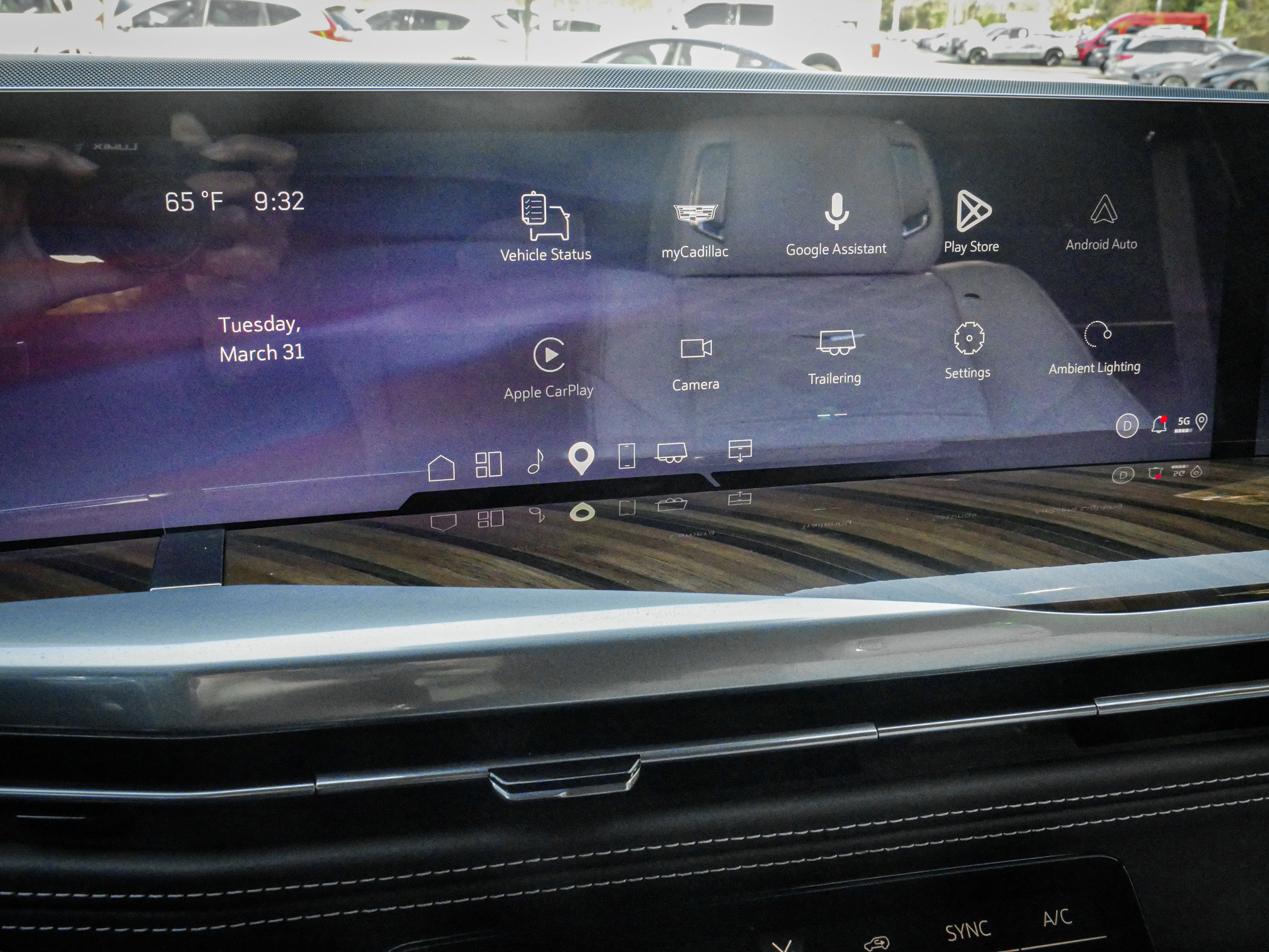 Used 2026 Cadillac Escalade Platinum Sport AWD/4WD image 23