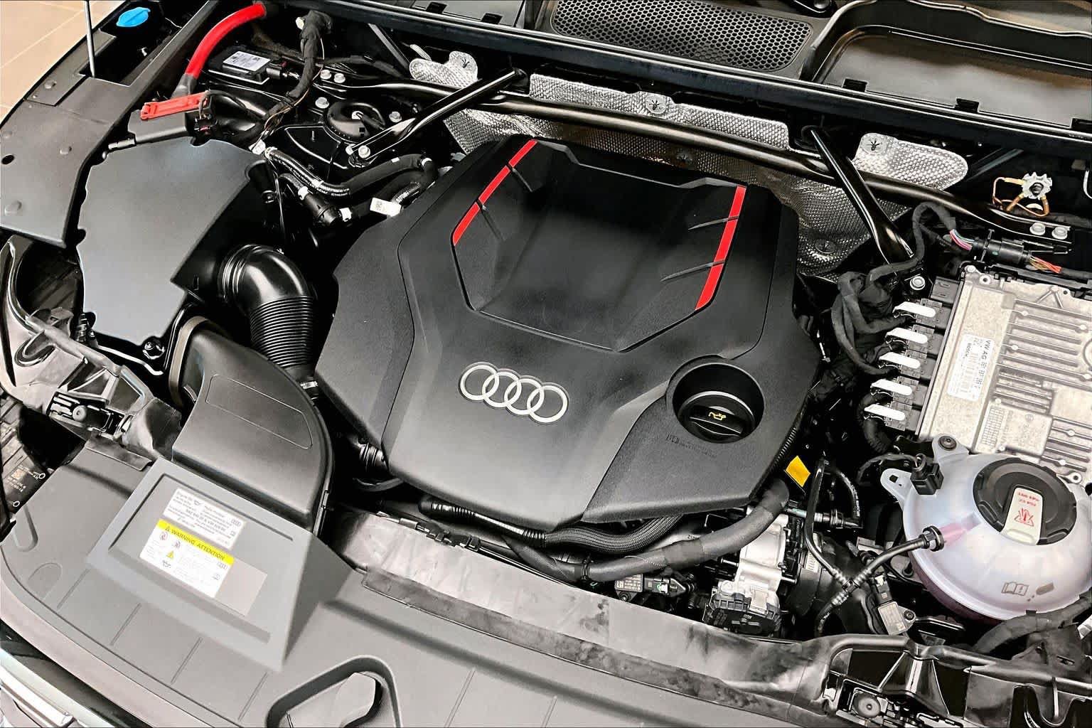 Certified 2024 Audi SQ5 Prestige w/ Prestige Package AWD/4WD image 30