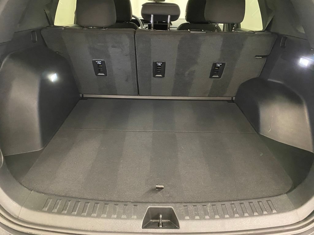 Used 2026 GMC Terrain Elevation FWD image 8