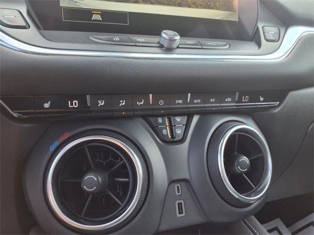 Used 2023 Chevrolet Blazer LT w/ Convenience Package image 15