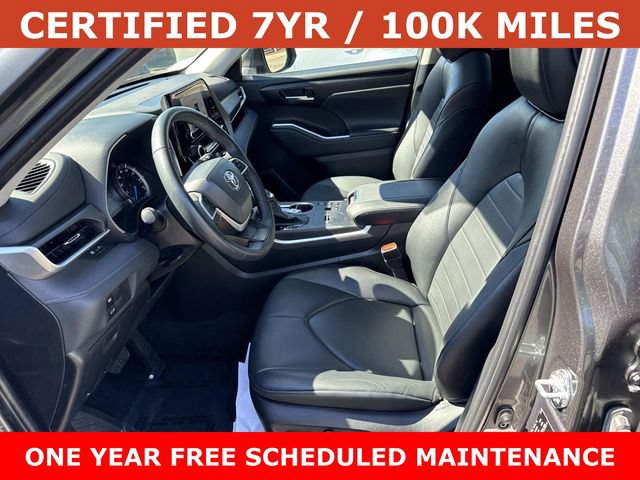 Used 2023 Toyota Highlander XLE AWD/4WD image 14