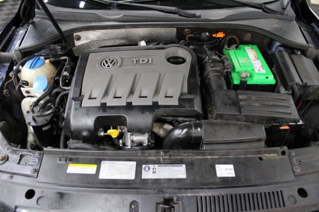 Used 2014 Volkswagen Passat TDI SEL Premium FWD image 24