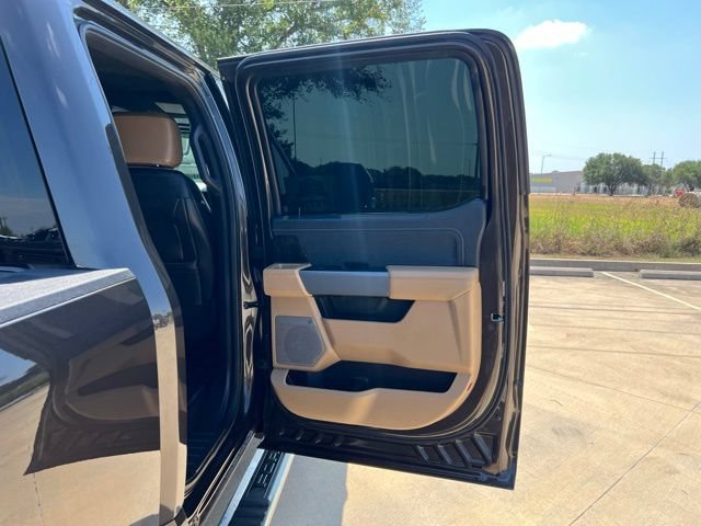 Used 2024 Ford F350 Lariat w/ Chrome Package AWD/4WD image 28