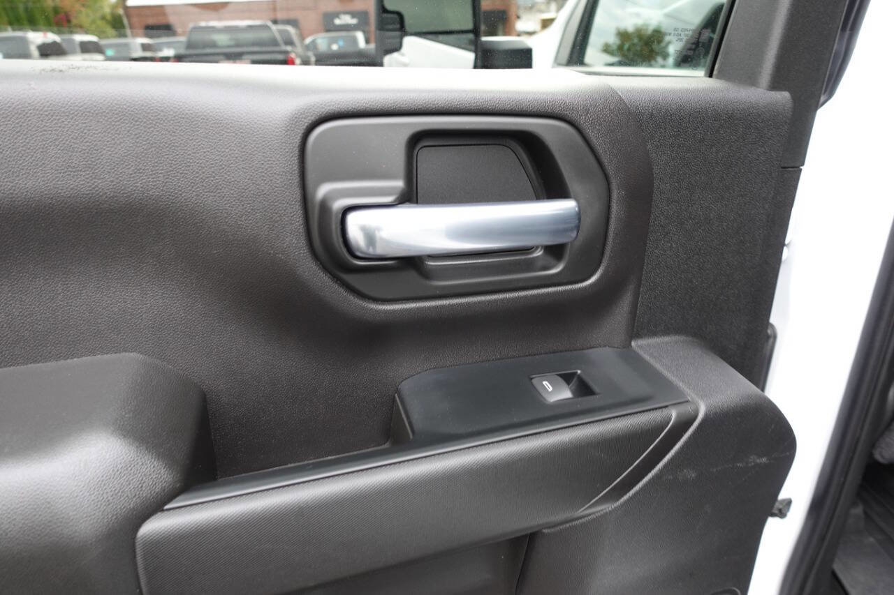 Used 2023 Chevrolet Silverado 2500 LT w/ Snow Plow Prep/Camper Package image 20