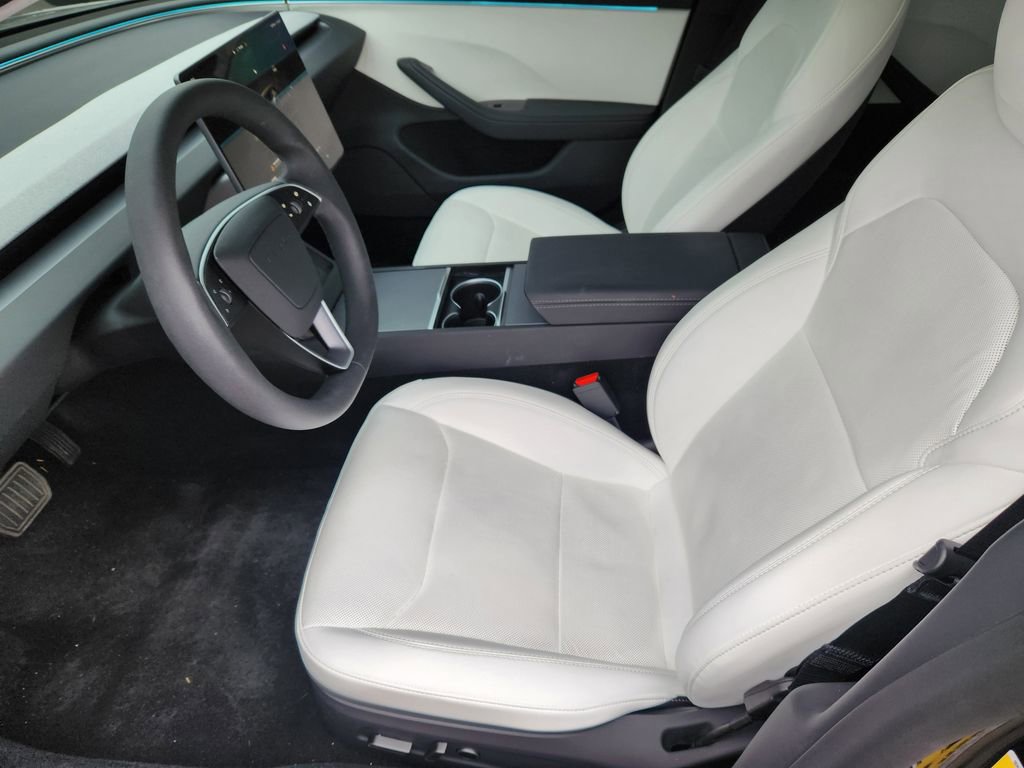 Used 2025 Tesla Model 3 Long Range RWD image 12