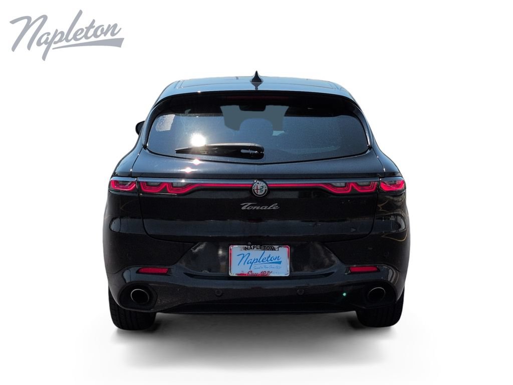 Used 2024 Alfa Romeo Tonale Veloce w/ Active Assist Package AWD/4WD image 4