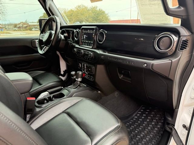 Used 2021 Jeep Wrangler Unlimited Rubicon AWD/4WD image 31