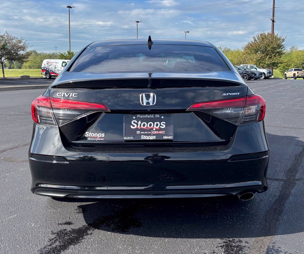 Used 2023 Honda Civic Sport image 5