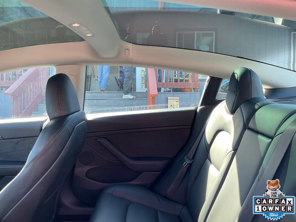 Used 2023 Tesla Model 3 Standard Range RWD image 31