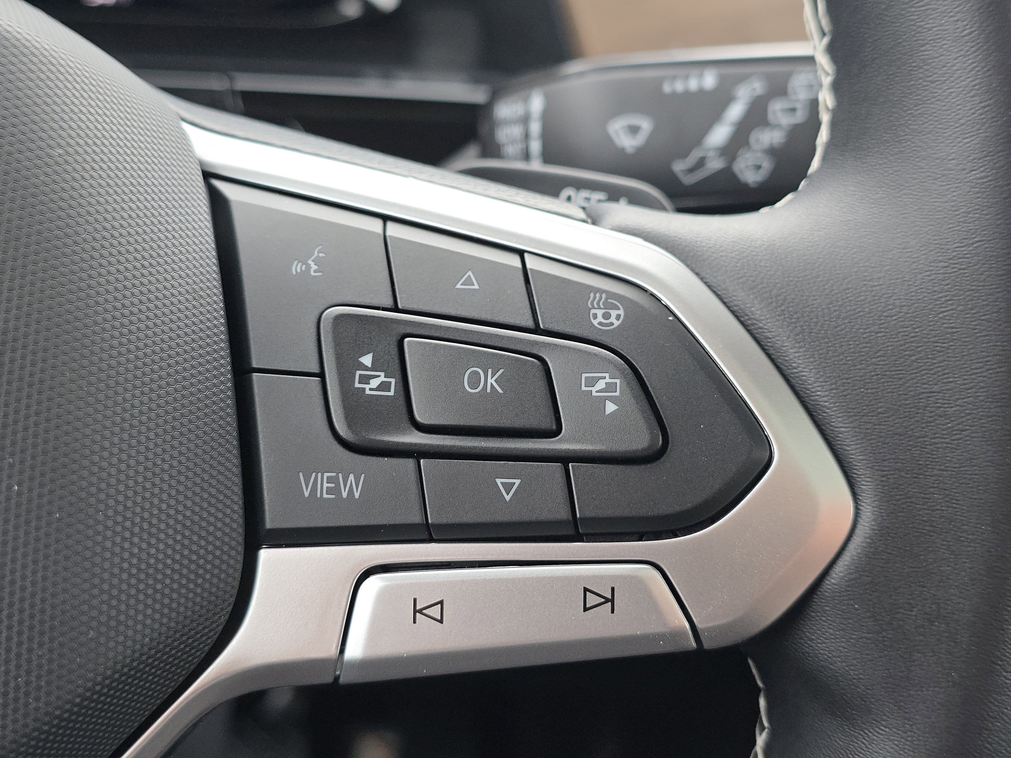 New 2026 Volkswagen Atlas SE image 26