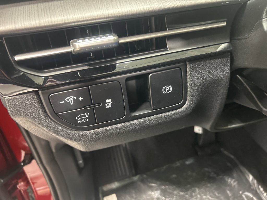 New 2026 Kia Sportage X-Line w/ X-Line Technology Package image 11