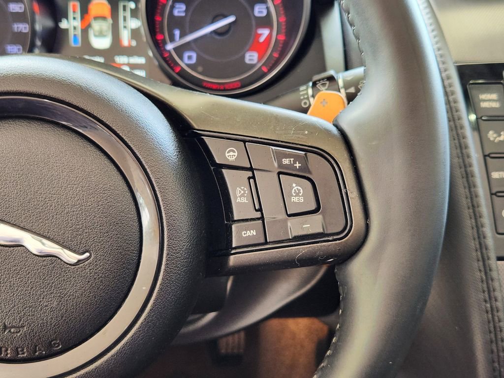 Used 2015 Jaguar F-TYPE S image 31