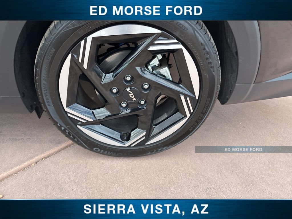 Certified 2025 Kia K4 GT-Line Turbo FWD image 35