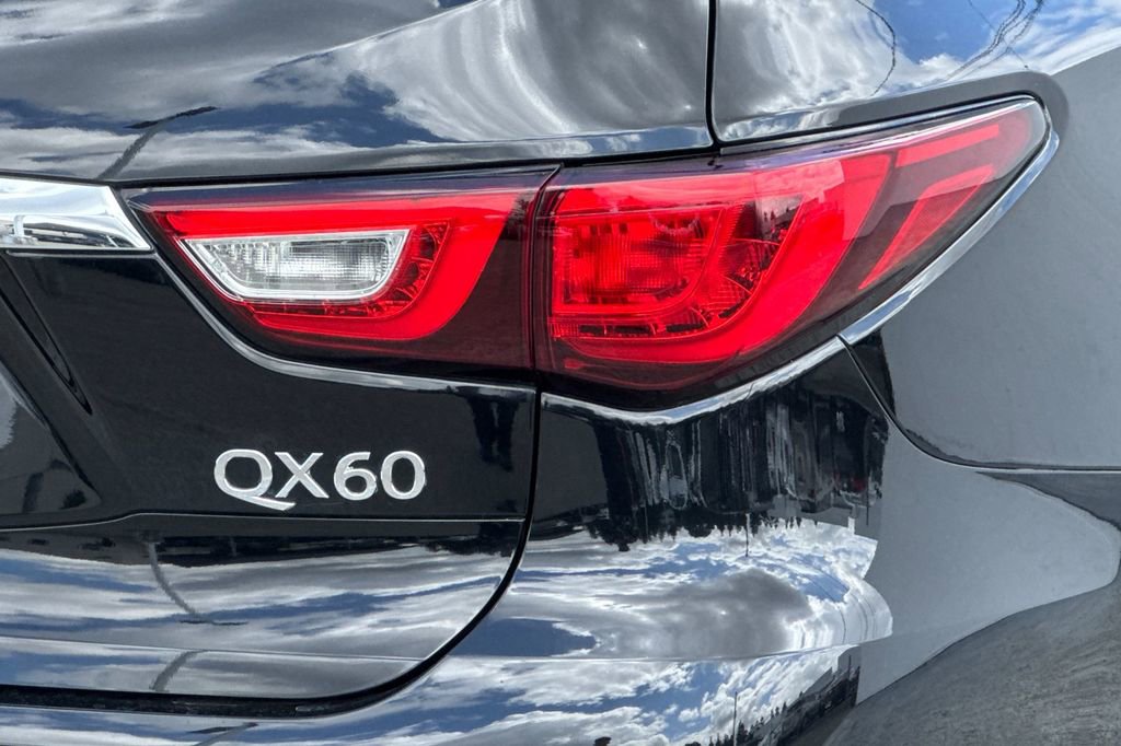 Used 2016 INFINITI QX60 Luxe AWD/4WD image 26
