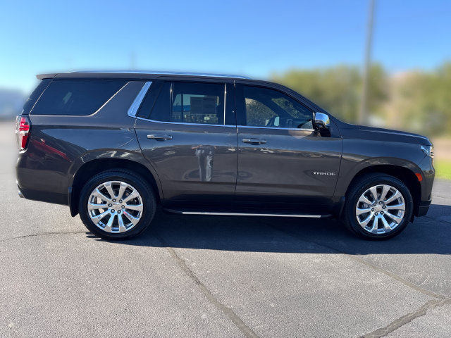 Used 2021 Chevrolet Tahoe Premier w/ Premium Package AWD/4WD image 6