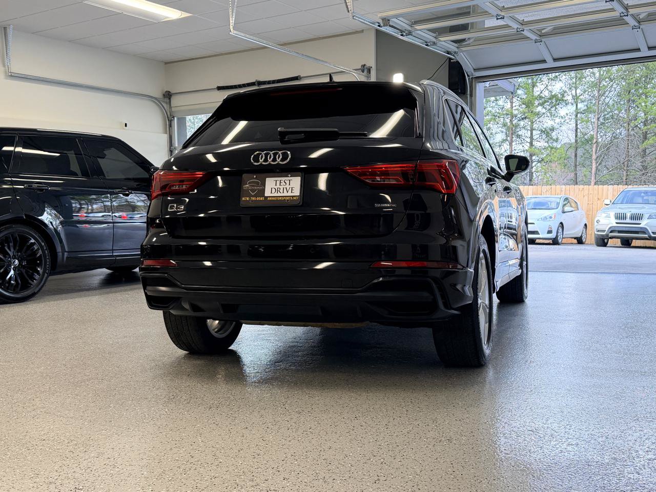 Used 2020 Audi Q3 2.0T Premium w/ Convenience Package AWD/4WD image 8